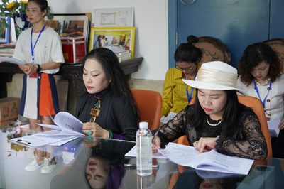 領航山城時尚，共繪藝術新篇——重慶女性文化促進會第二屆會員大會勝利召開